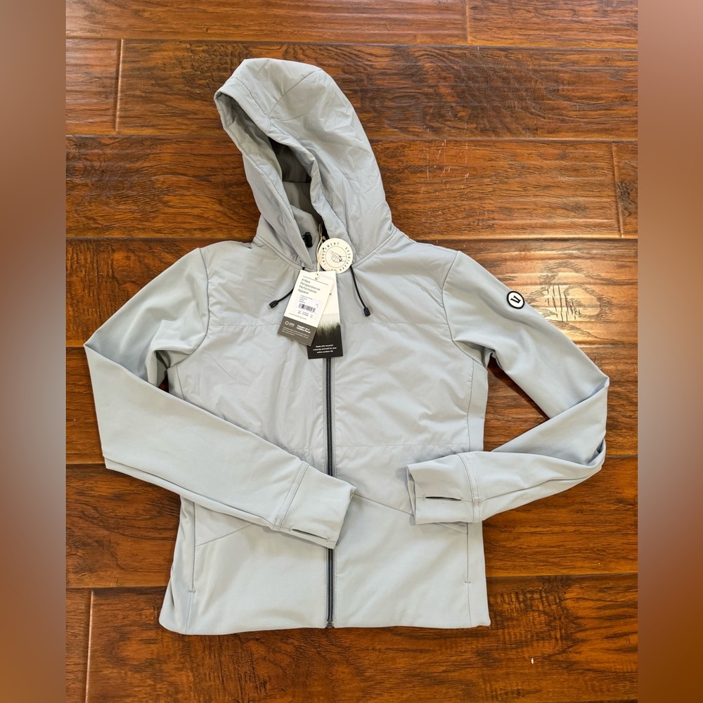 Vuori- Chill Out Full Zip Chalk Blue